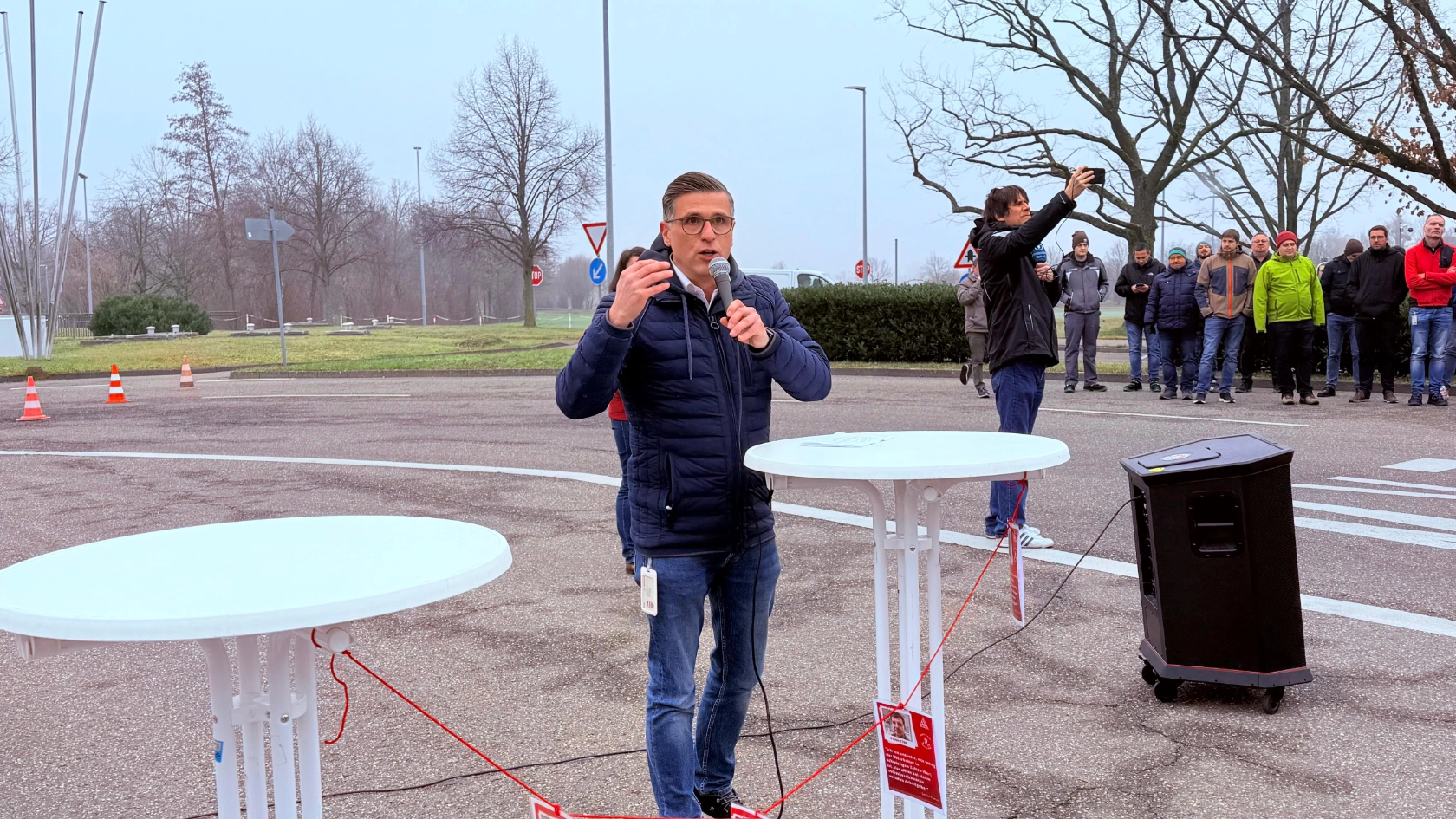 Neuigkeiten für die Kolleginnen und Kollegen: Direkt aus den Verhandlungen. 